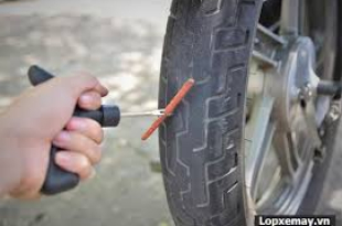 huong-dan-va-lui-lop-xe-may-khong-sam-cuc-nhanh-ai-cung-lam-duoc